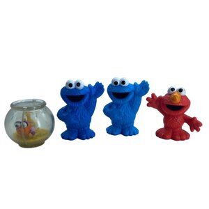 Sesame Street Mini Figure Set Elmo Cookie Monster & Dorothy Fish Bowl